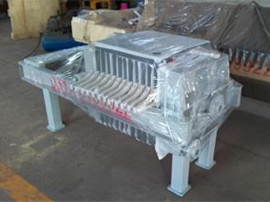 千斤頂壓濾機(jī)